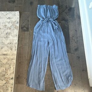 Brand new with tags Evereve Strapless jumpsuit -Size Medium